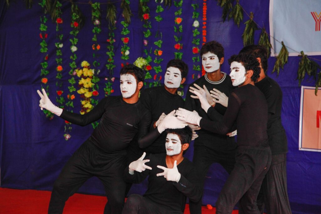 Abhivyakti’- A Theatre Club
